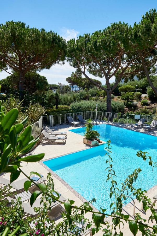 Domaine Du Calidianus Hotel Sainte-Maxime Bagian luar foto