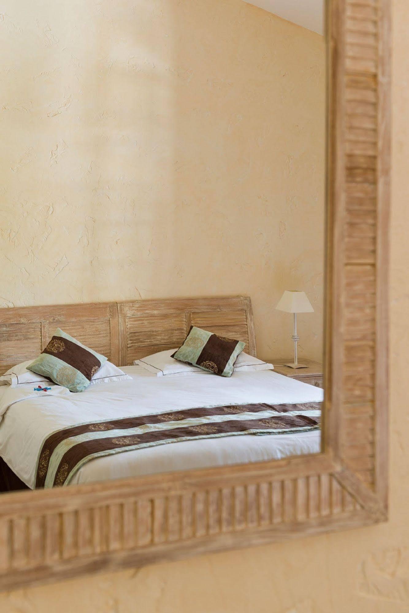 Domaine Du Calidianus Hotel Sainte-Maxime Bagian luar foto