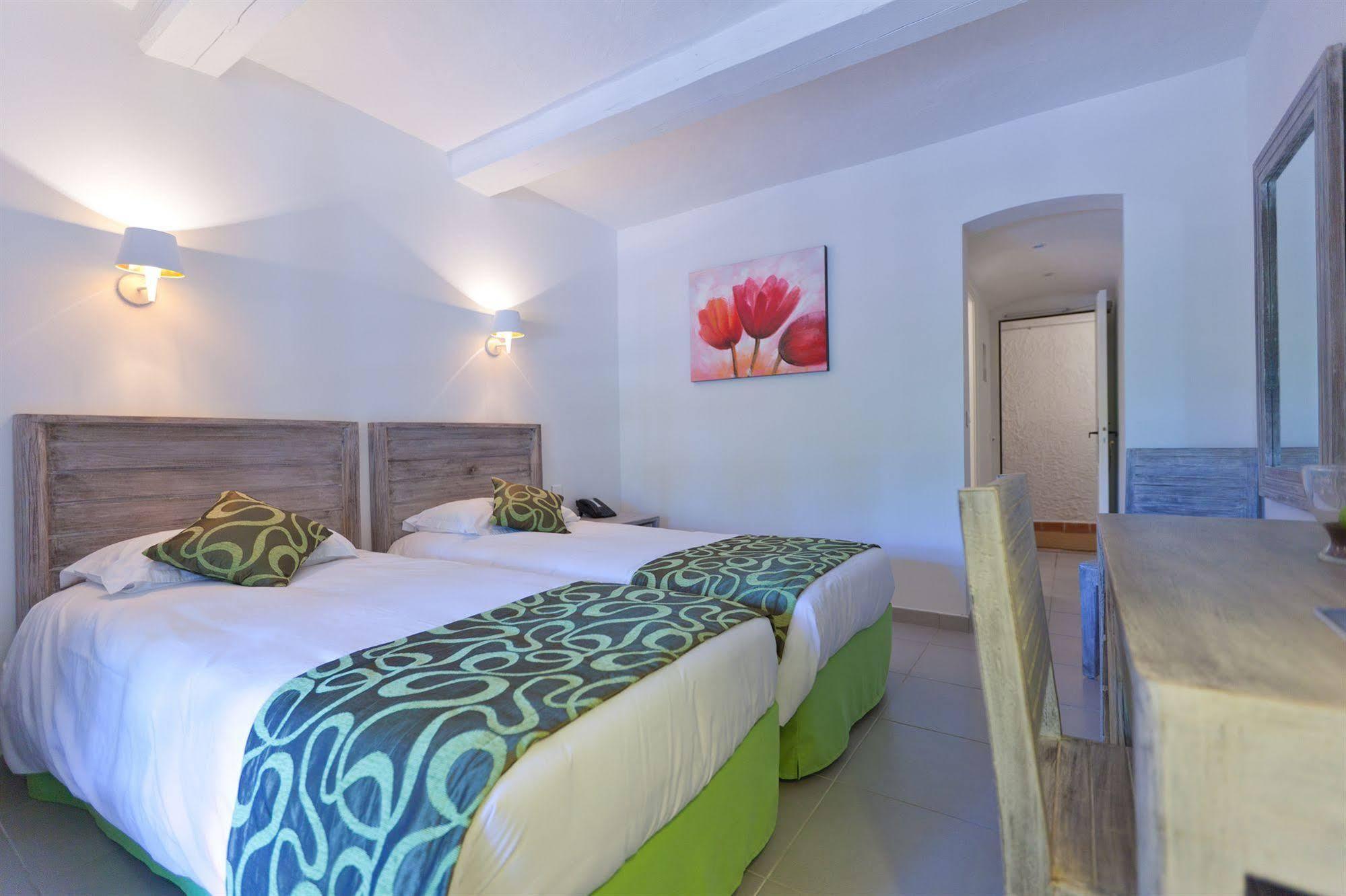 Domaine Du Calidianus Hotel Sainte-Maxime Bagian luar foto